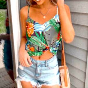 Medium Forever 21 Tropical Print Multi Color Satin Cami tank top summer dressy